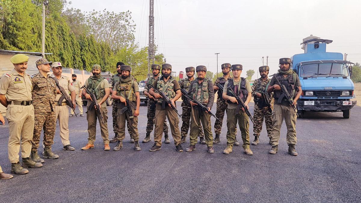 First terror attack in Valley since Pahalgam; policeman on Yatra duty gunned down