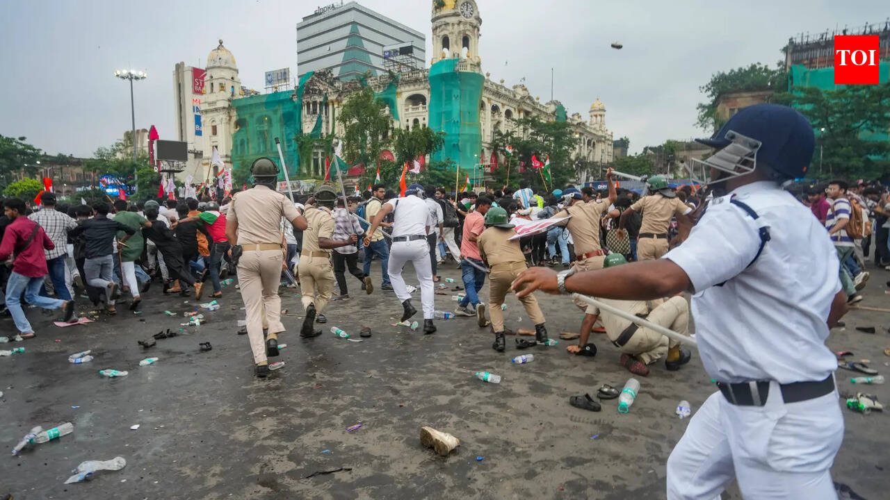 Foreign extremists behind Kolkata violence, says Bengal CM; NEET protest arson/assault allegations