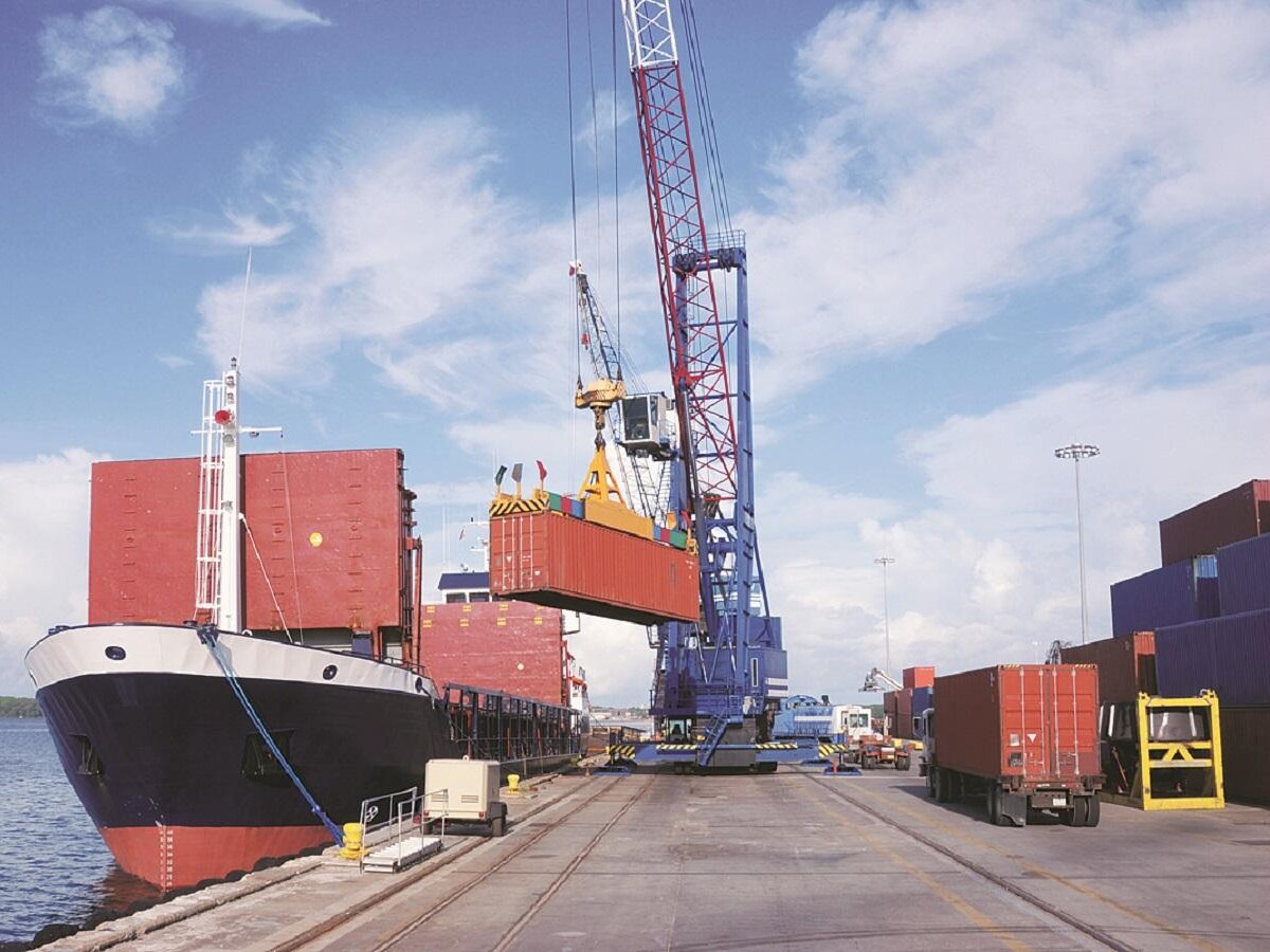 Container terminal and cargo berth at an Indian major port