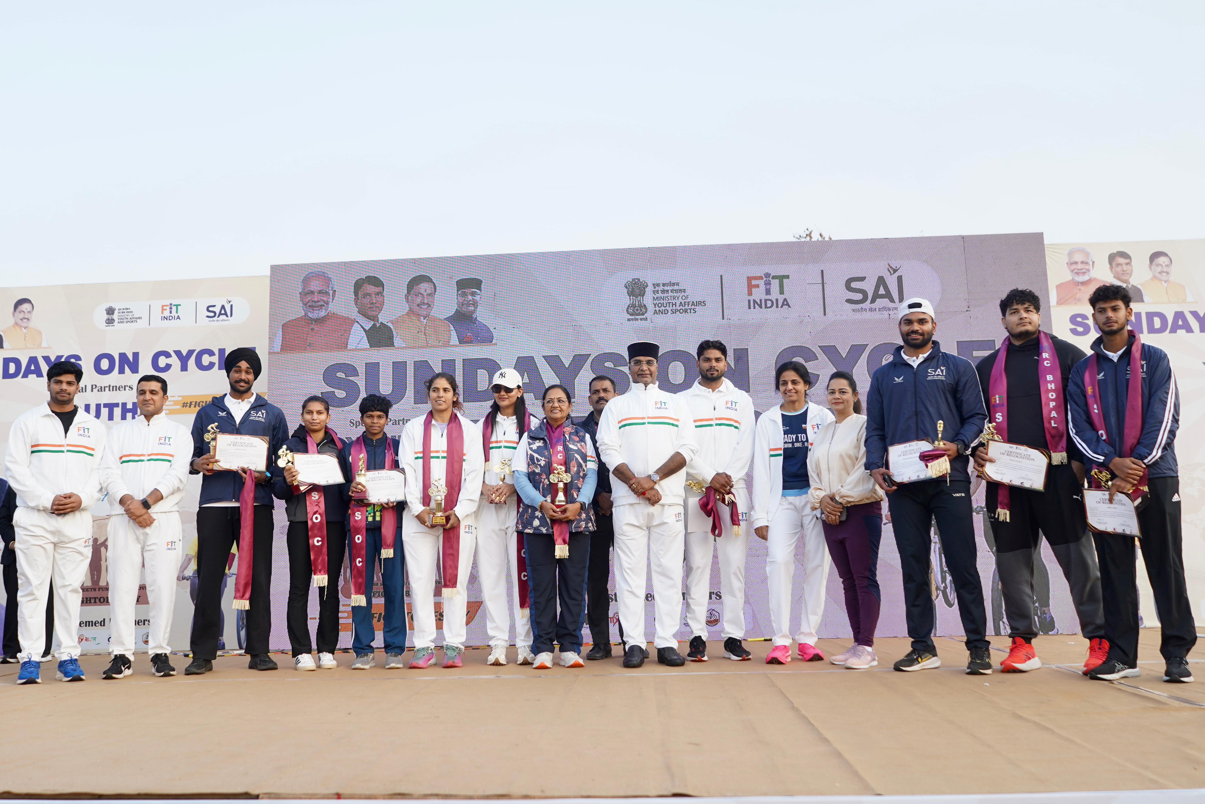 Union Minister of Youth Affairs & Sports Dr Mansukh Mandaviya leads nationwide 80th edition of Fit India Sundays on Cycle celebrating 100 years of Sri Sathya Sai